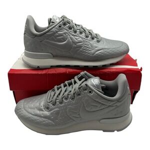 Nike Internationalist‎ Jacquard Winter Shoes Womens 6 Metallic Silver 859544-001